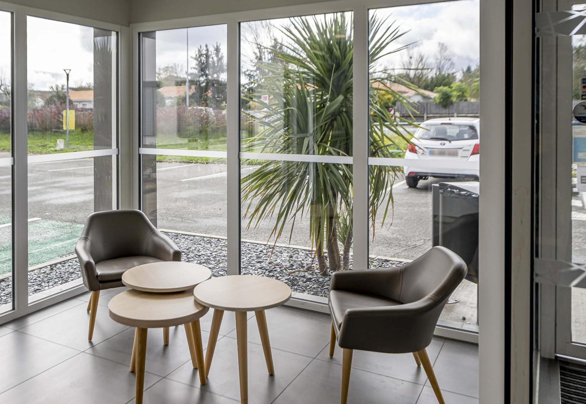 B&B Hotel Bordeaux Le Haillan 3 Etoiles Buitenkant foto